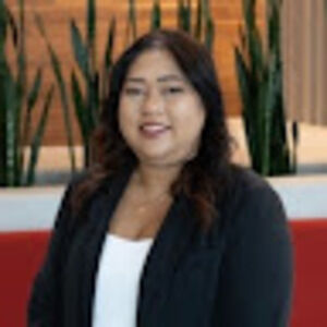 Meet your Posher, Mia